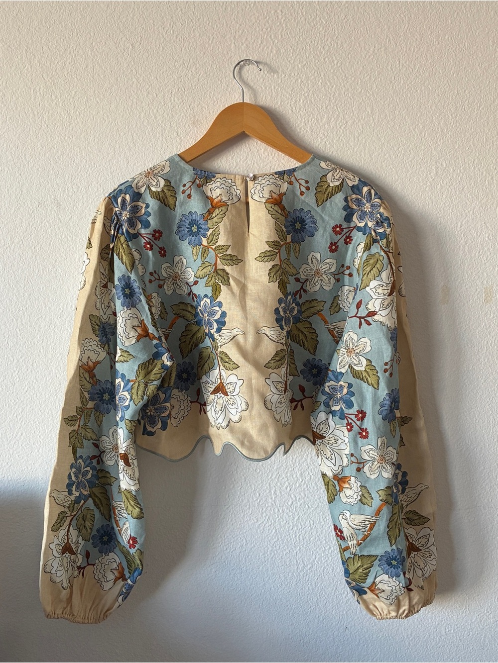 FARM Rio garden scarf blue long sleeve blouse - Picture 5 of 7